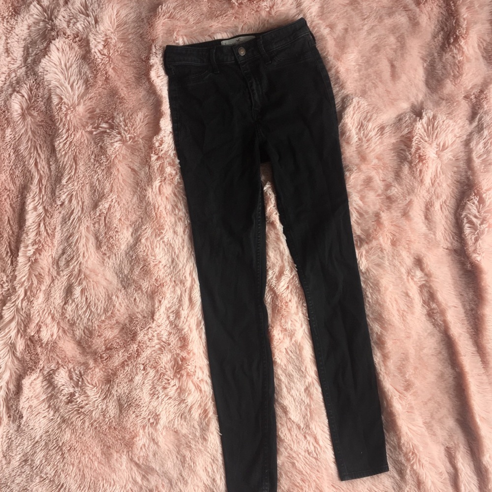 Black jeggings